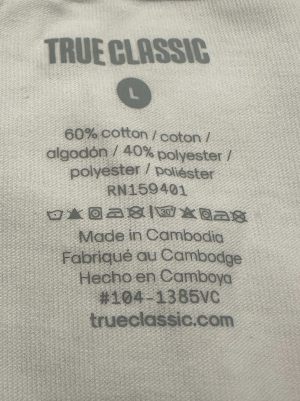 True Classic V‑Neck (2‑Pack) - Picture 4 of 6